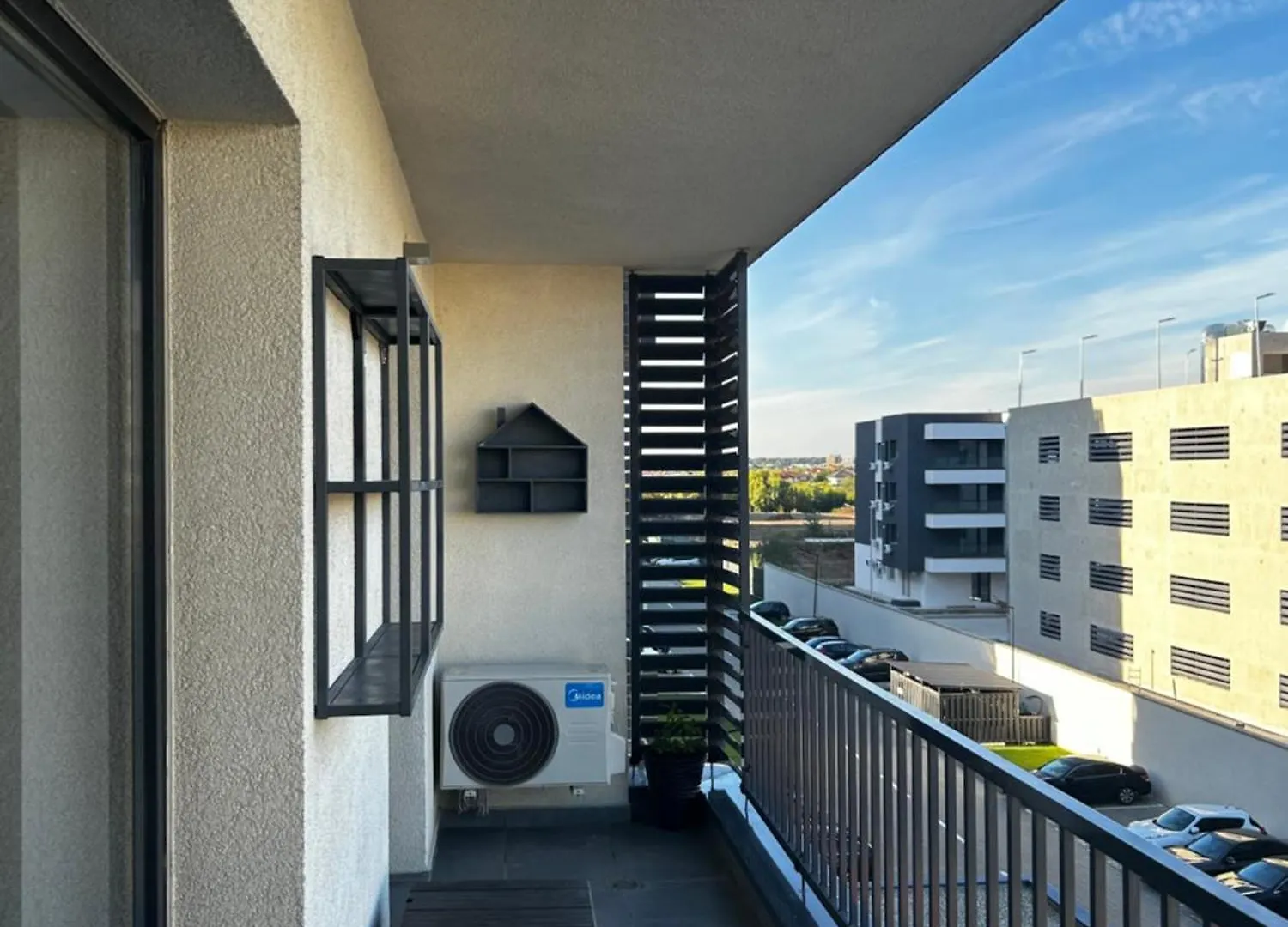 Apartment H Pipera Lake Voluntari